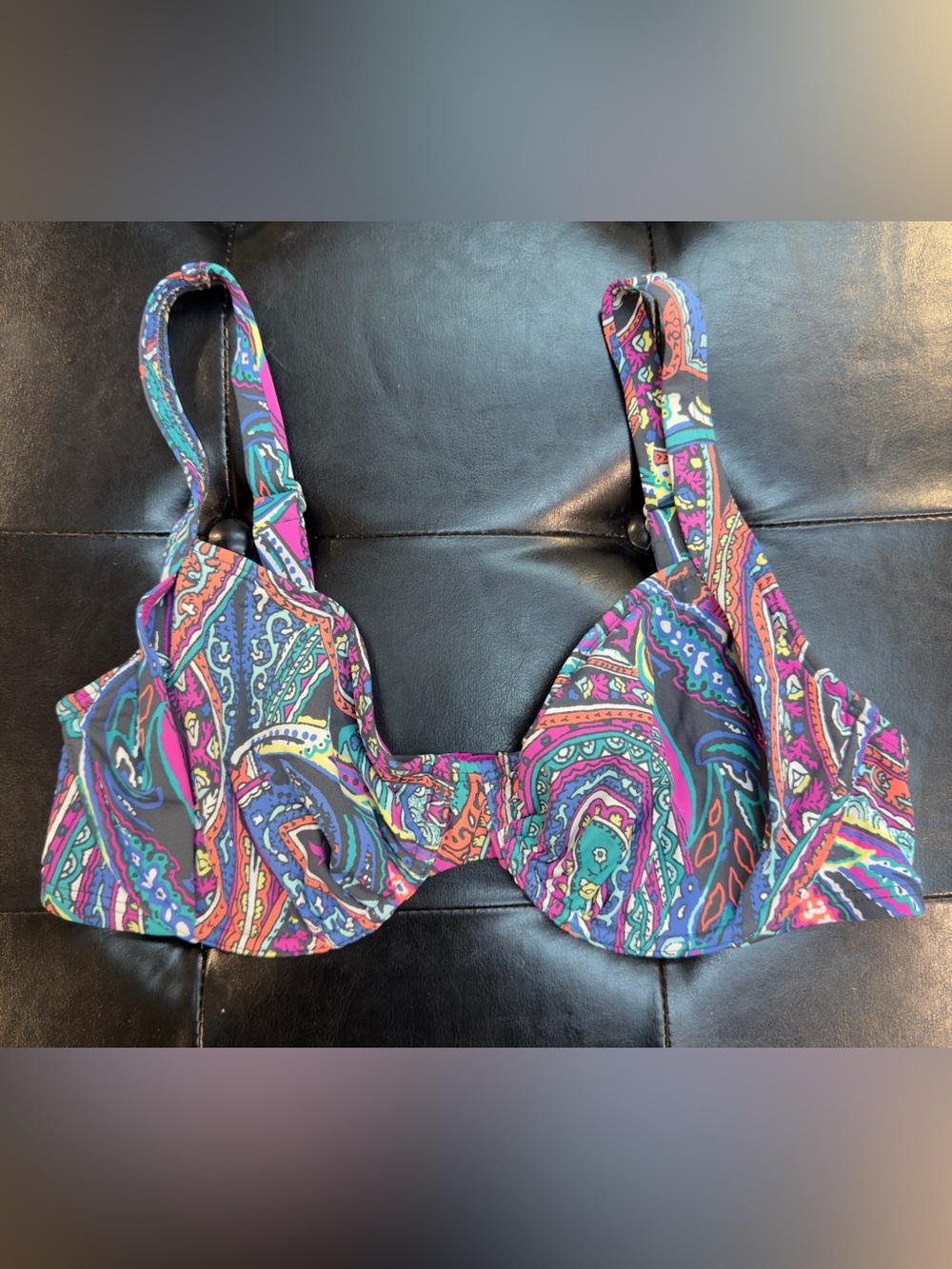 Title Nine Bodacious Underwire Bikini Top Paisley Women’s 34DD Swimwear